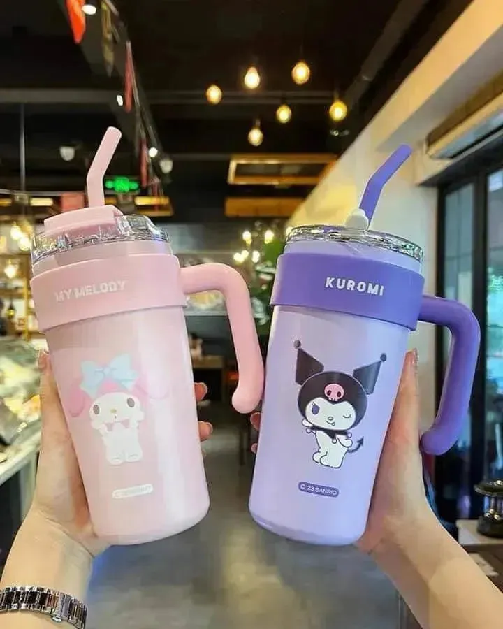 Sanrio Thermos Straw Cup (860 ml)