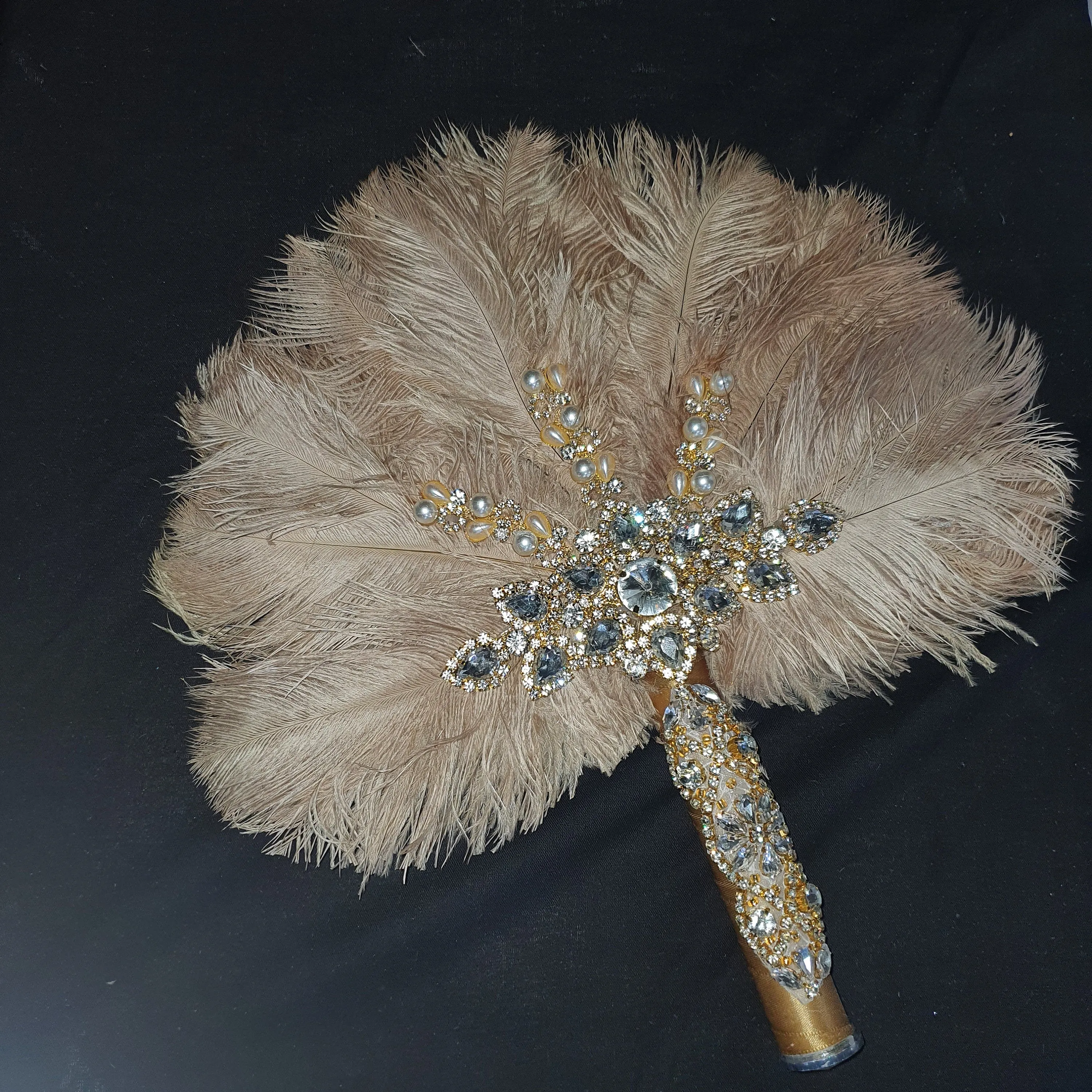 WHITE Wedding feather fan, brides ostrich fan, wedding hand fan- custom made by Crystal wedding uk